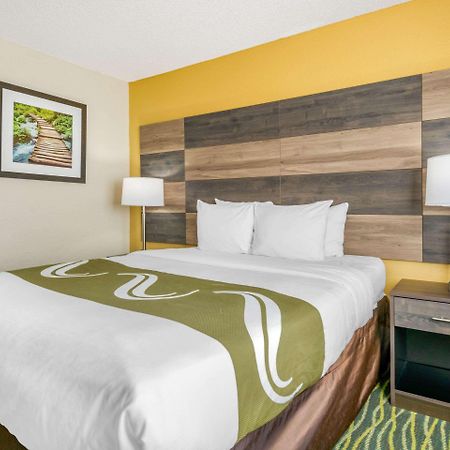 Quality Inn & Suites Leesburg Chain Of Lakes Exterior photo