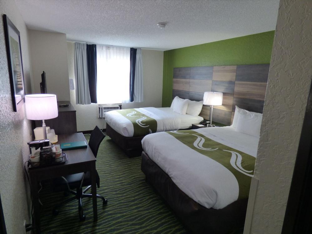 Quality Inn & Suites Leesburg Chain Of Lakes Exterior photo