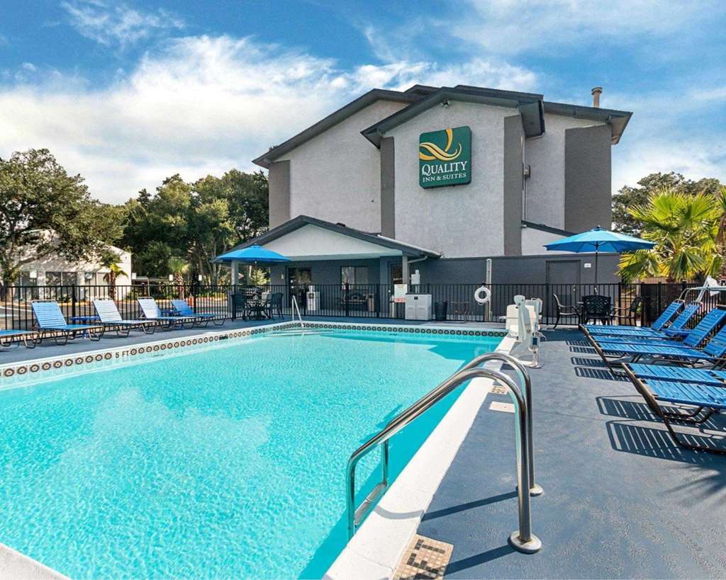 Quality Inn & Suites Leesburg Chain Of Lakes Facilities photo